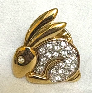 Gorgeous Gold Tone Small Rabbit with Inset Diamanté Rhinestones Lapel Pin Badge - Picture 1 of 2