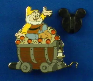 Happy from Seven Dwarfs Mine Car Mystery Collection 2014 Pin # 99934 - Picture 1 of 3