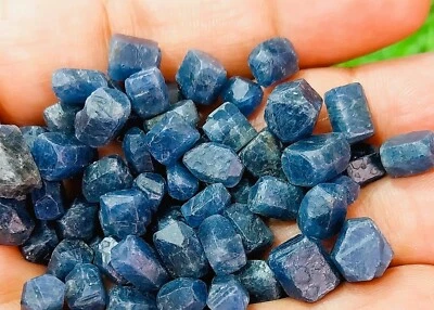 Natural Ceylon Blue Sapphire Rough Loose 100% Unheated Sapphire Rock 100 Ct -Lot - Image 1 of 4