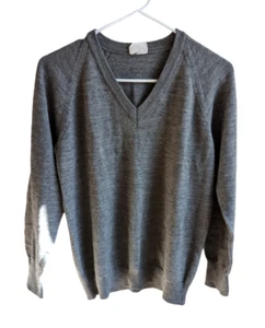 Oleg Cassini Mens V Neck Sweater Gray Long Sleeve Pullover Wool Blend Medium - Picture 1 of 7