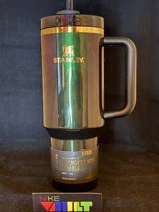 Stanley Wicked For Good Löscher Becher 40 Unzen Elphaba - Versand HEUTE! - Bild 1 von 6