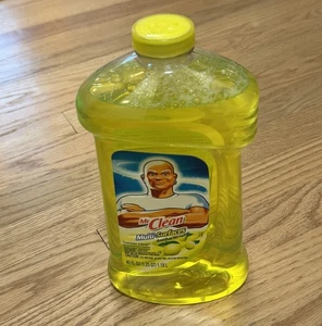Mr. Clean Antibacterial Multi-Purpose Cleaner Summer Citrus Yellow Lemon 40 oz - Picture 1 of 4