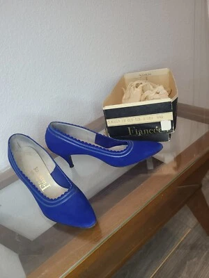 Zapatos de salón vintage de gamuza azul, talla 6,5, tacones de prometida, retro  Foto 1 de 4