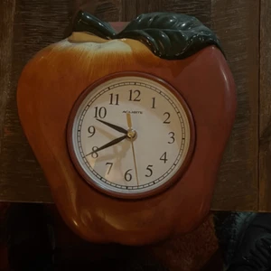 Vintage ceramic apple clock by Acu-Rite - Picture 1 of 7