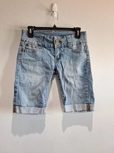 Bubblegum Blue Denim Bermuda Shorts Size 5/6 - Picture 1 of 10