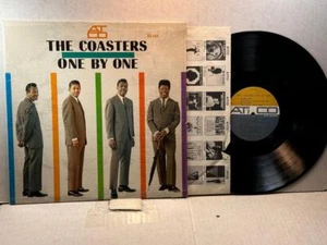 THE COASTERS 33-123 MONO  ONE BY ONE SHRINKWRAP  VG+   LISTEN - Foto 1 di 1