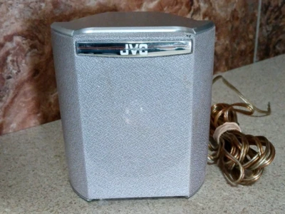 Altavoz frontal único JVC SP-THM303F Foto 1 de 4