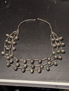 Vintage versilberte dreifache (3) Strang Navajo Perlen Stil Halskette 90 Gramm - Bild 1 von 8