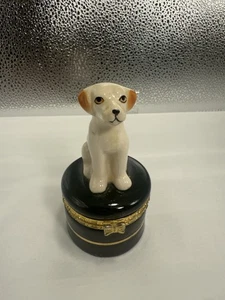 Vintage Golden Retriever Trinket Box • Dog On Blue Hinged Box - Picture 1 of 3