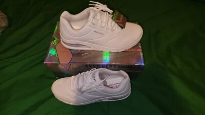 Skechers Womens Air Around You White Walking Shoes Size 10 (7750094) - Image 1 of 4