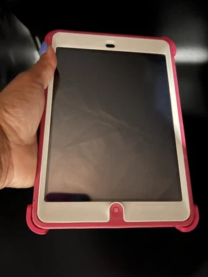 Apple iPad Mini 第 1 代 32GB 无线局域网连接 7.9英寸 黑色 蓝灰色 MD529LL/A OtterBox 捆绑出售物品 — 第 1/4 张图片