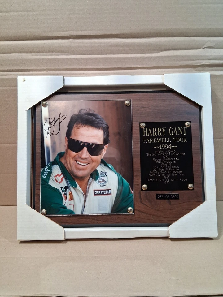 Placa de colección Harry Gant Farewell Tour autografiada con certificado de autenticidad Foto 1 de 3