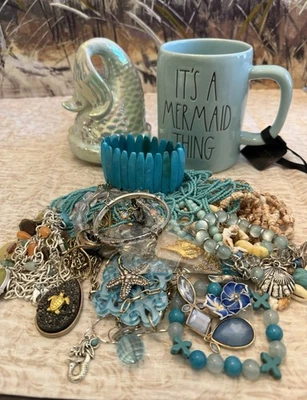 美人鱼珠宝罐海滩海洋主题收藏品Rae Dunn美人鱼马克杯 — 第 1/4 张图片