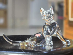 Excellent Baccarat Crystal Stretching Cat Figurine Cheval Bust W Box & Documents - Picture 1 of 7