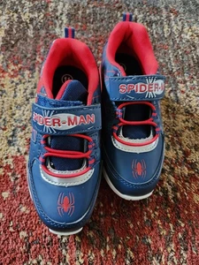 Boys Spider-Man Marvel Light-up Sneakers Size 11 - Picture 1 of 9