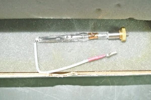 Lesco UV Bulb Rocket 225 100W Bulb LPB1002-SS5107 - Picture 1 of 3