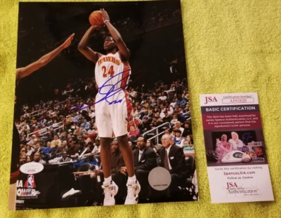 Foto autografiada auténtica firmada de los Hawks Marvin Williams 8X10 AUTO CERTIFICADO DE AUTENTICIDAD JSA Foto 1 de 3