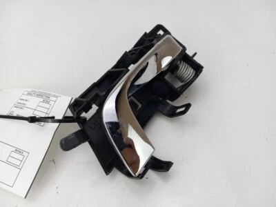 Cadillac CTS 2003-2007 manija interior de la puerta del conductor delantero Foto 1 de 4