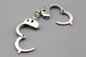 Accesorios modelo esposas escala 1/6 para escena de figura de acción de 12"" - Imagen 1 de 3