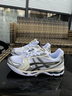 Asics Kayano 14 - Photo 1/4