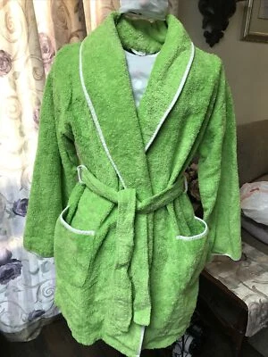 Roupão Victoria Secret verde limão rosa marca acabamento branco tamanho XS usado excelente - Imagem 1 de 4