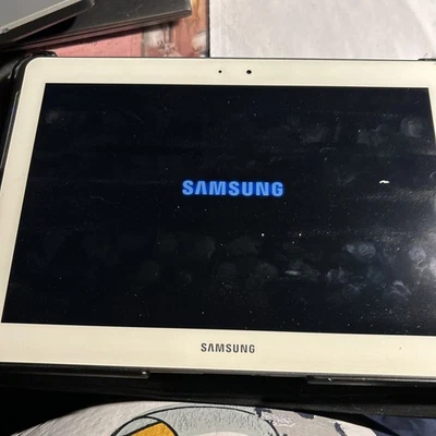 Samsung Galaxy Tab 2 10.1 GT-P5110 - Bild 1 von 2