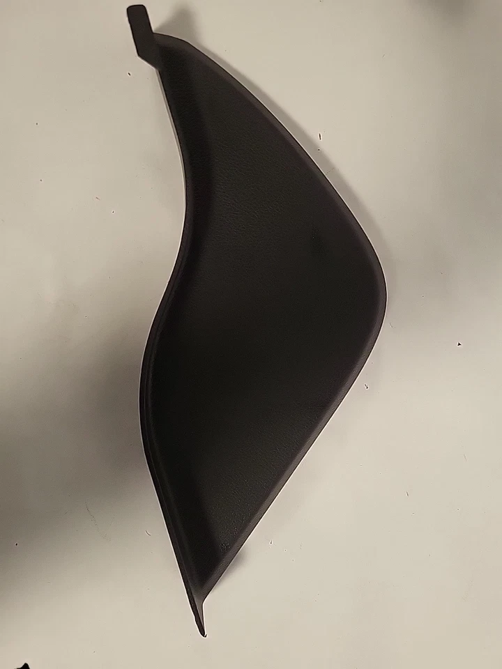 2011 - 2014 Chrysler 200 Front Left Driver Side Dashboard End Cover Cap Trim J5 Foto 1 de 4