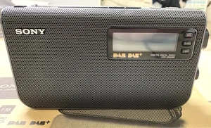 SONY XDR-S56DBP DAB+/ FM Digital Radio, schwarz, guter Zustand - Bild 1 von 15