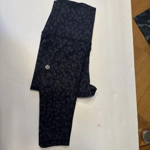 Lululemon Leggings Women’s Size S 23”High Rise Camo Deep Coal - Picture 1 of 8