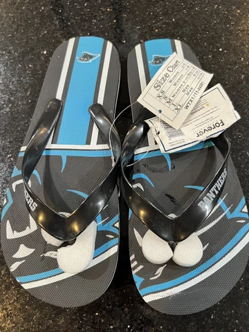 Carolina Panthers Nfl Big Logo flip flops mens size small Cover