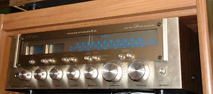Schöner Marantz  MR 250 MW-FMHifi Stereo Hifi Receiver  MR250 im Holzgehäuse - Bild 1 von 1