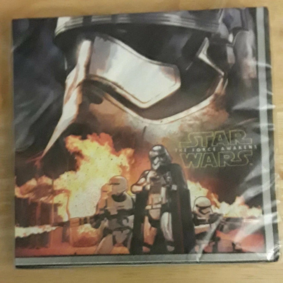 Serpientes de cumpleaños de Star Wars El despertar de la fuerza 16 cuentas nuevas en paquete Foto 1 de 1