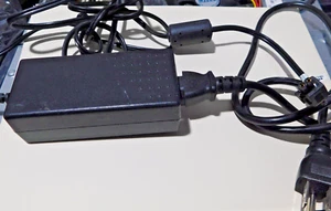 Adaptador de fuente de alimentación original 12 V para firewall Sonicwall TZ215W APL24-08F - Imagen 1 de 3