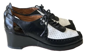 Remix Vintage Wedge Heel Shoes Spectator in Black/White Lace Up Sz 37 / 7 M - Picture 1 of 15