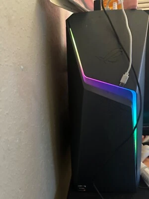 asus rog strix desktop - Image 1 of 4