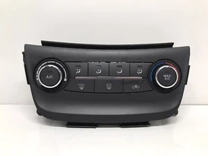 2017-2019 Nissan Sentra Heater Temp Climate Control. OEM. - Imagen 1 de 2