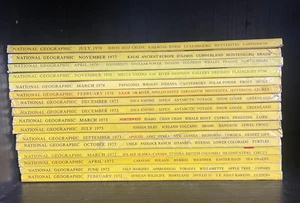 National Geographic Magazine Random Lot x 8 1970-1979 Vintage Retro Ads Ephemera - Picture 1 of 2