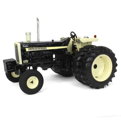 Black Chase Unit ERTL 1/16 IH Farmall 1206 Tractor Prestige Collection 44382 Foto 1 de 4