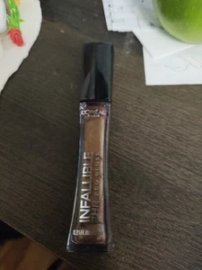 L'Oreal Paris # 715 Raisin 8 Hour Infallible Progloss - Picture 1 of 1