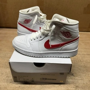NIKE 2020 Women's Air Jordan 1 Mid White University Red BQ6472-106 Sz 7W - Picture 1 of 12