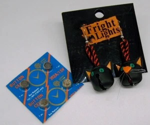HALLOWEEN-FRIGHT LIGHTS-BLACK CAT EARRINGS-BELLS-LIGHTS UP-BATTERIES INCLUDED - Picture 1 of 2