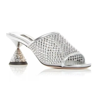 Sandalias para mujer Miu Miu adornadas con tacón deslizante Argento talla 38 (precio de venta sugerido por el fabricante $1,200) Foto 1 de 4