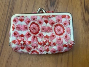 Little Vintage Pink and Red Coin Purse - Picture 1 of 8
