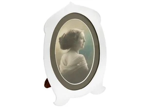 Antique Hallmarked Sterling Silver Photo Frame by Henry Matthews Height 17.9cm - Picture 1 of 9