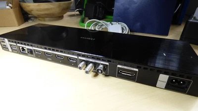 Samsung OneConnect Box QE55Q7FGMTXZG - Bild 1 von 3