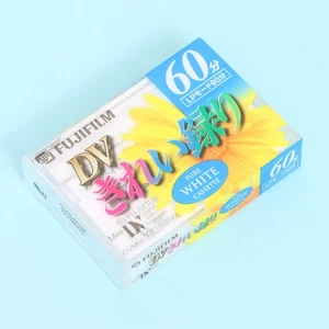 FUJIFILM DVM60C MiniDV Mini DV Digital Pure White Video Cassette 60 Minute *NEW* - Picture 1 of 3