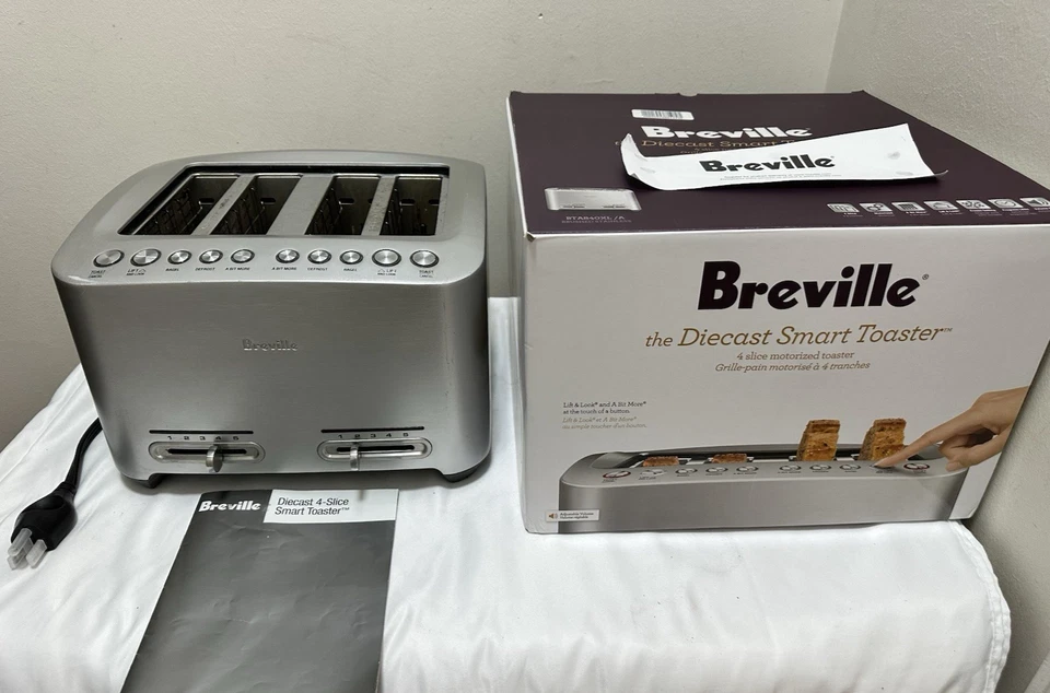 Breville 4 Slice BTA840XL Die-Cast Smart Toaster Stainless Steel Lift And Look - Image 1 of 4
