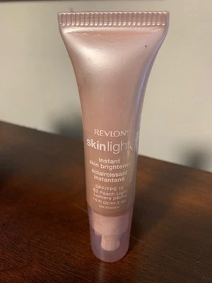 NEW - Revlon skinlights Skin Instant  Brightener "Peach Light" 03  - Image 1 of 2