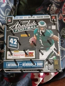 Panini Absolute Football 2024 Mega Box NFL Trading Cards - Bild 1 von 3