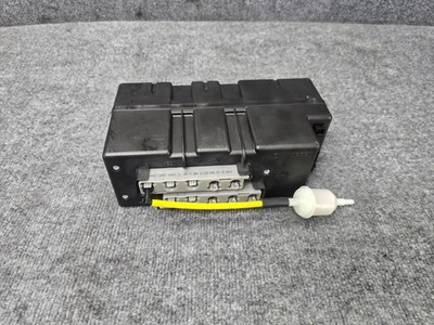 Central Locking Vacuum Pump 2003-2012 Mercedes R230 Sl63 Sl550 Sl500 oem - Image 1 of 4